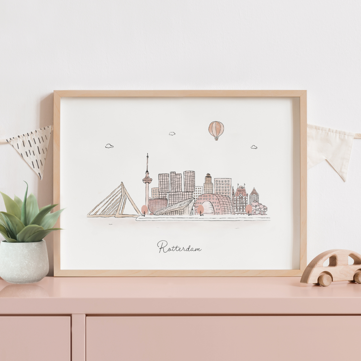 Poster met de skyline van Rotterdam in aardetinten van Kikker en Prins