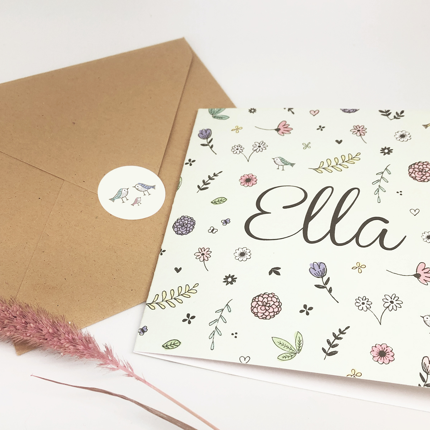 geboortekaartje Ella van Kikker & Prins, met bloemetjes en plantjes